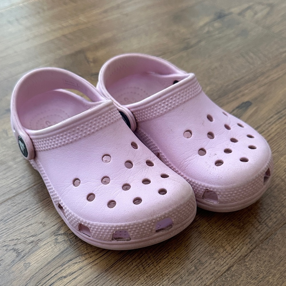 Crocs Toddler Girl Pink Clogs Size 10 Kids Slip On Shoes Lightweight